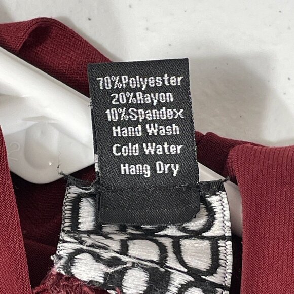 Clara Sun Woo Top Womens Size Medium‎ Cold Shoulder Poly Rayon Stretch Comfort - Picture 4 of 9